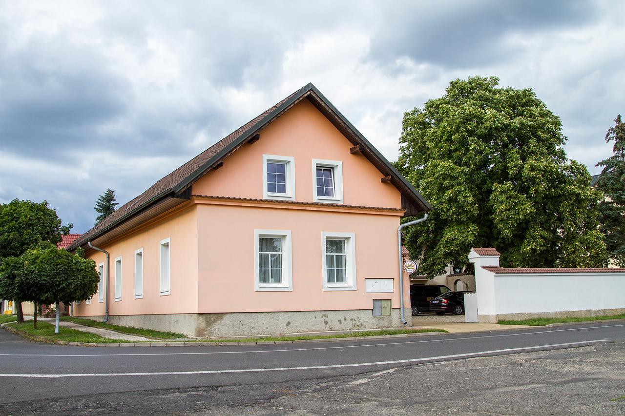 Penzion Vedomice Exterior foto